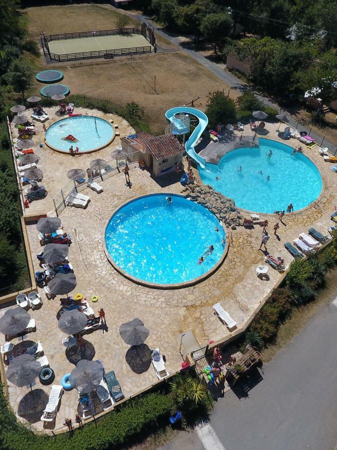 Europe Tents Camping Le Clou Meynard Eksteriør billede